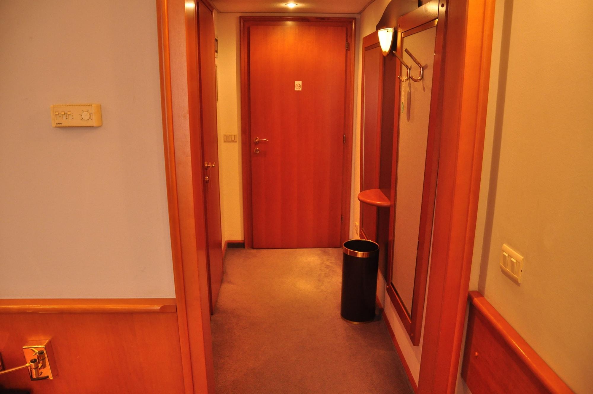 Hotel Krka - Terme Krka 新梅斯托 外观 照片