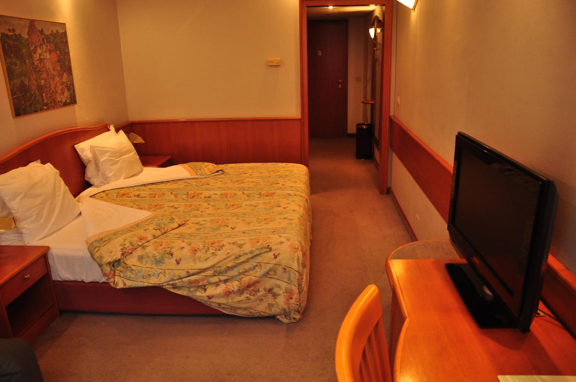 Hotel Krka - Terme Krka 新梅斯托 外观 照片